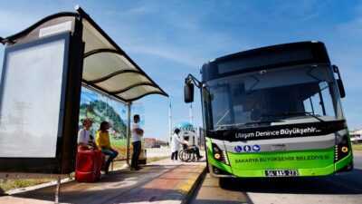 Sakarya’da 102. yıl etkinliklerine ücretsiz sefer