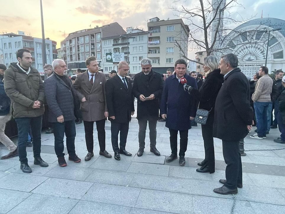 Demirtaş'ta iftar sofrasında Ramazan bereketi ile geldi 1