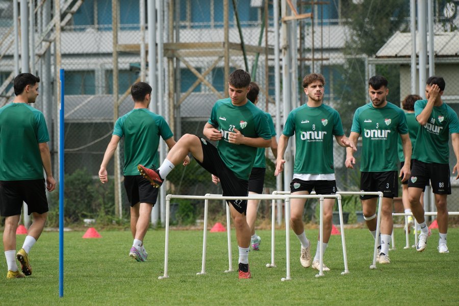 Bursaspor, Zorlu Diyarbekirspor Maçı Hazırlıklarına Devam Ediyor