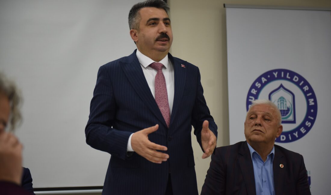 Yıldırım Belediyesinde hem iş hem eğitim Yıldırım Belediyesinde hem iş hem eğitim