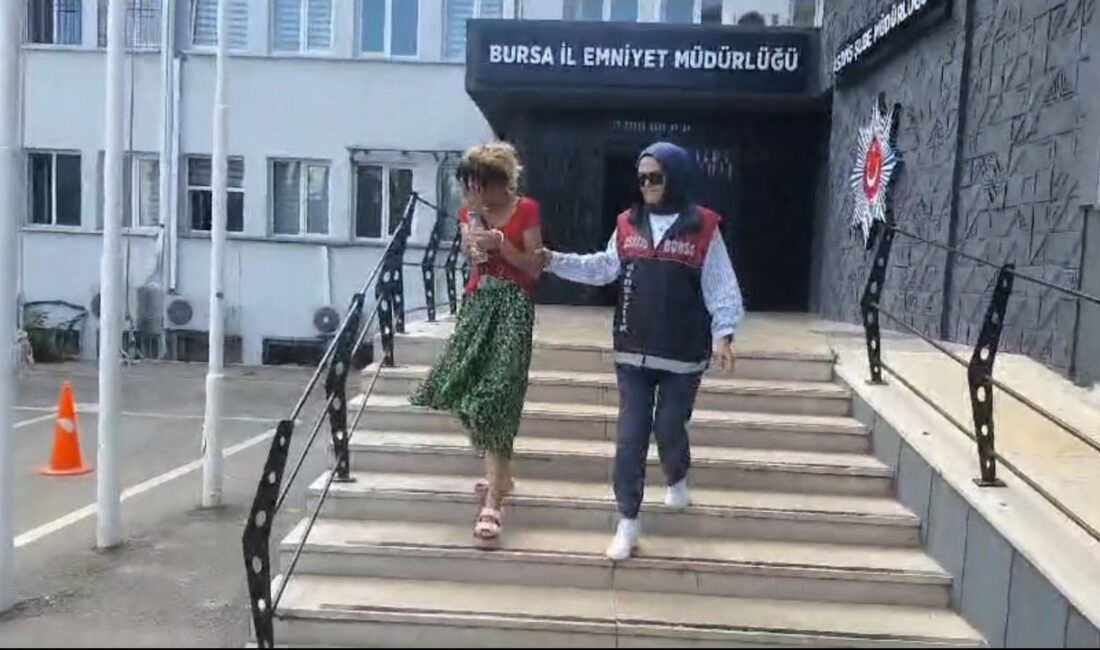 Bursa’da altın hırsızı kadın piknik esnasında yakalandı! Bursa’da altın hırsızı kadın piknik esnasında yakalandı!