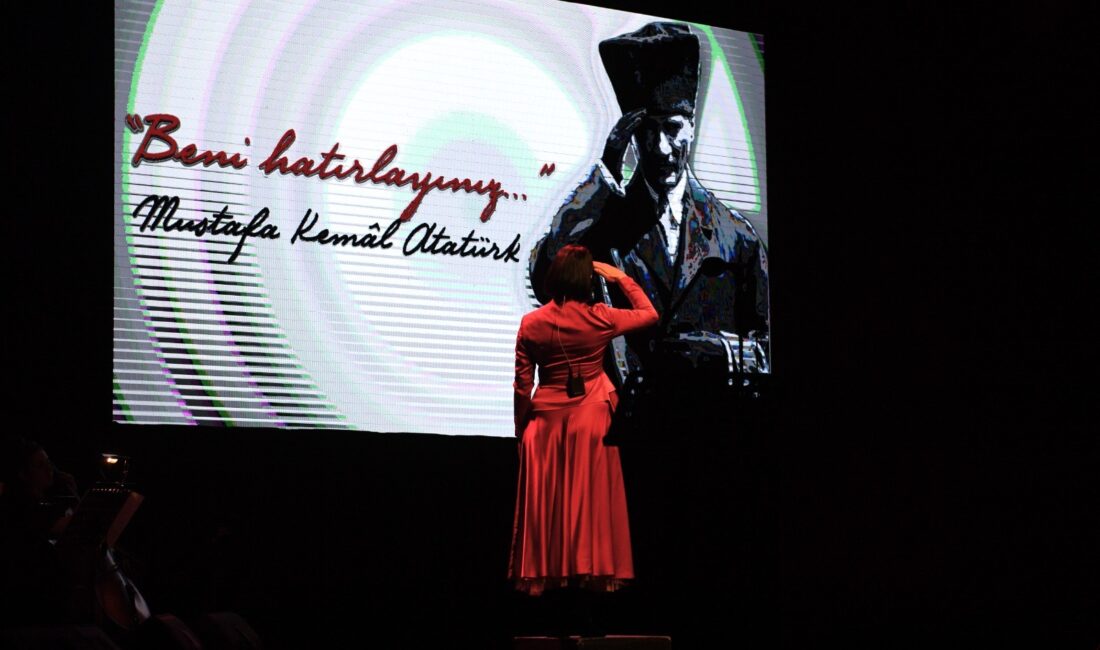 Bursa Osmangazi’de müzikal Kemal sahnelendi!