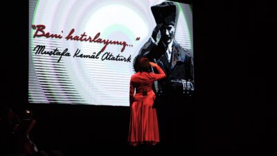 Bursa Osmangazi’de müzikal Kemal sahnelendi!