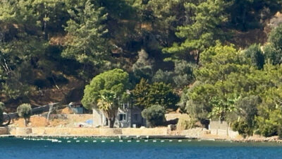 Şahan Gökbakar’ın kaçak binası mühürlendi!