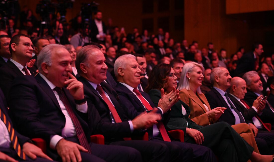 Bursa’da 10. Altın karınca ödülleri sahiplerine ulaştı!