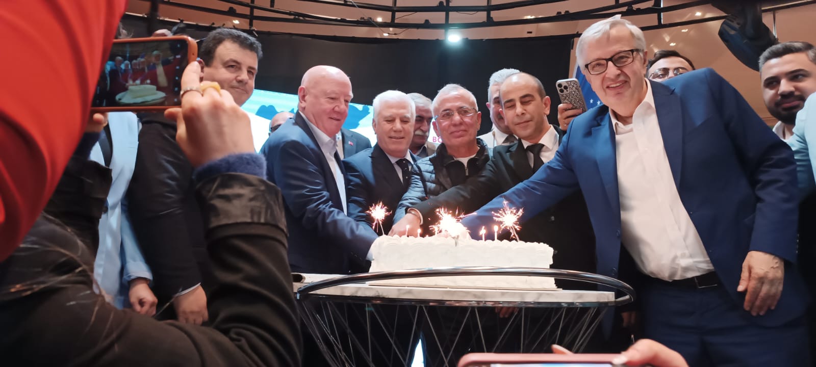 Başkan Mustafa Bozbey 10 Ocak Çalışan Gazeteciler gününde basınla buluştu!