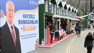 Bursa Büyükşehir Atıcılar’da 1500 kişilik iftar sofrası kurdu!
