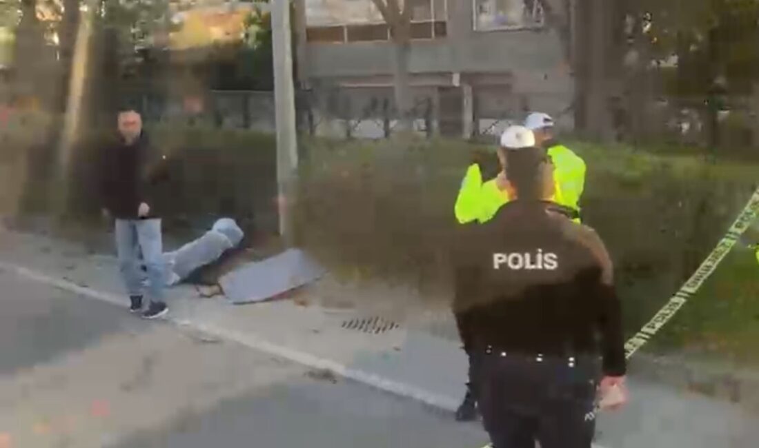 Aydınlatma direğine çarptı motosikletli hayatını kaybetti!