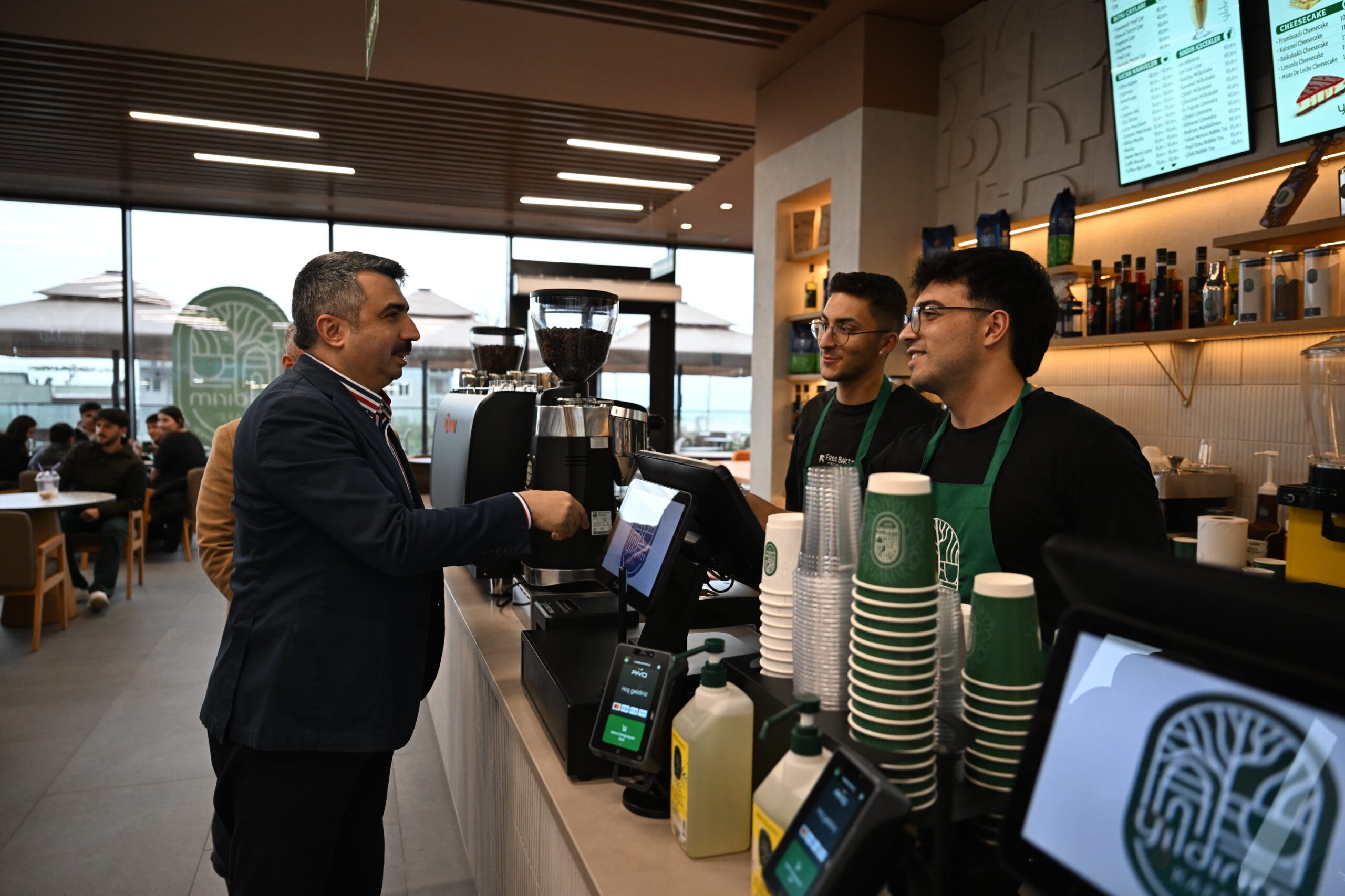 Yıldırım Kafe açılıyor! Hizmet için halkı bekliyor