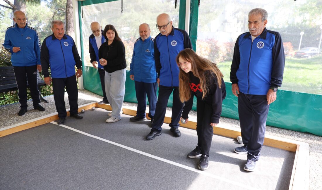 Bursa’da sporun yaşı olmadığı bir kez daha dile getirildi!