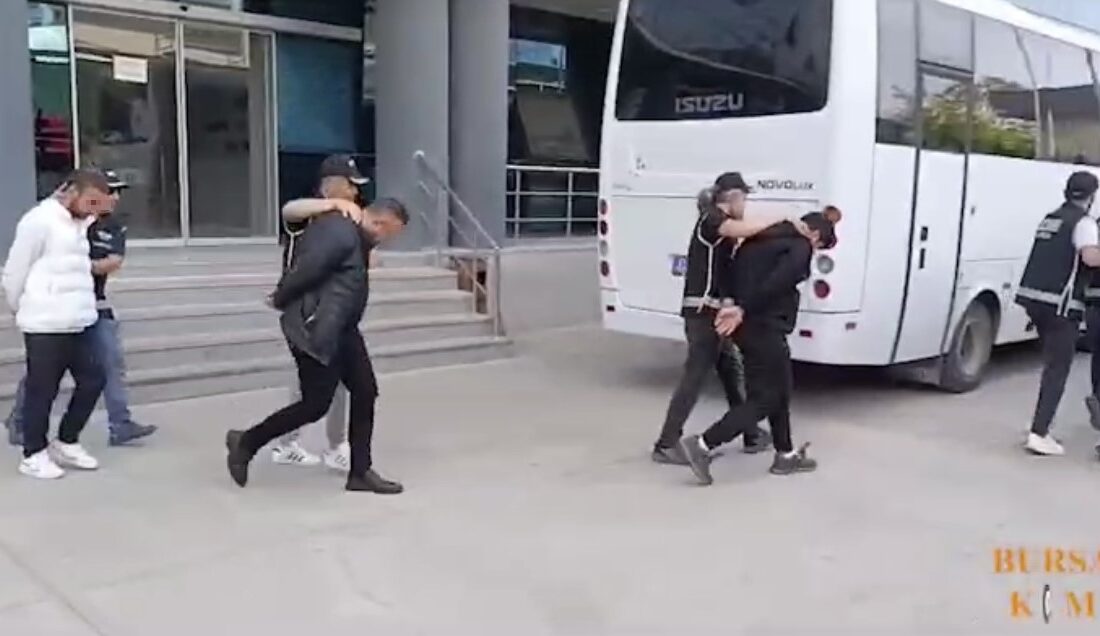 Sosyal medya hesabından vurgun! Sosyal medya hesabından vurgun!