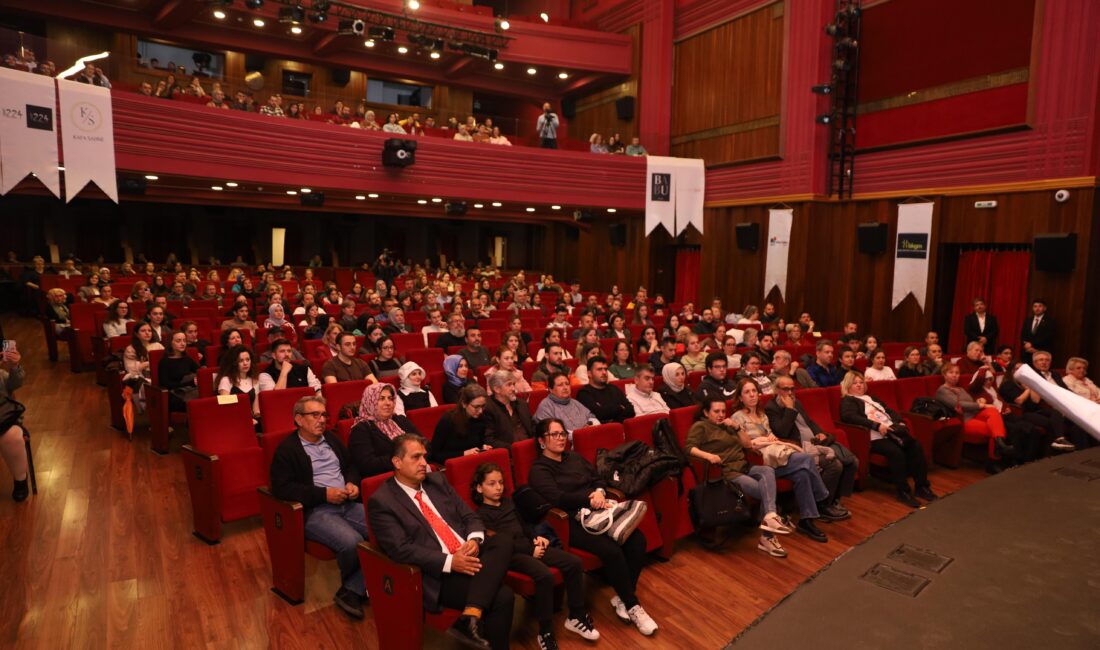 Bursa’da ulusal işçi tiyatrosu festivalleri başladı!