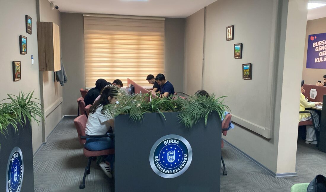 Gençlik merkezi 24 saat açık olacak!