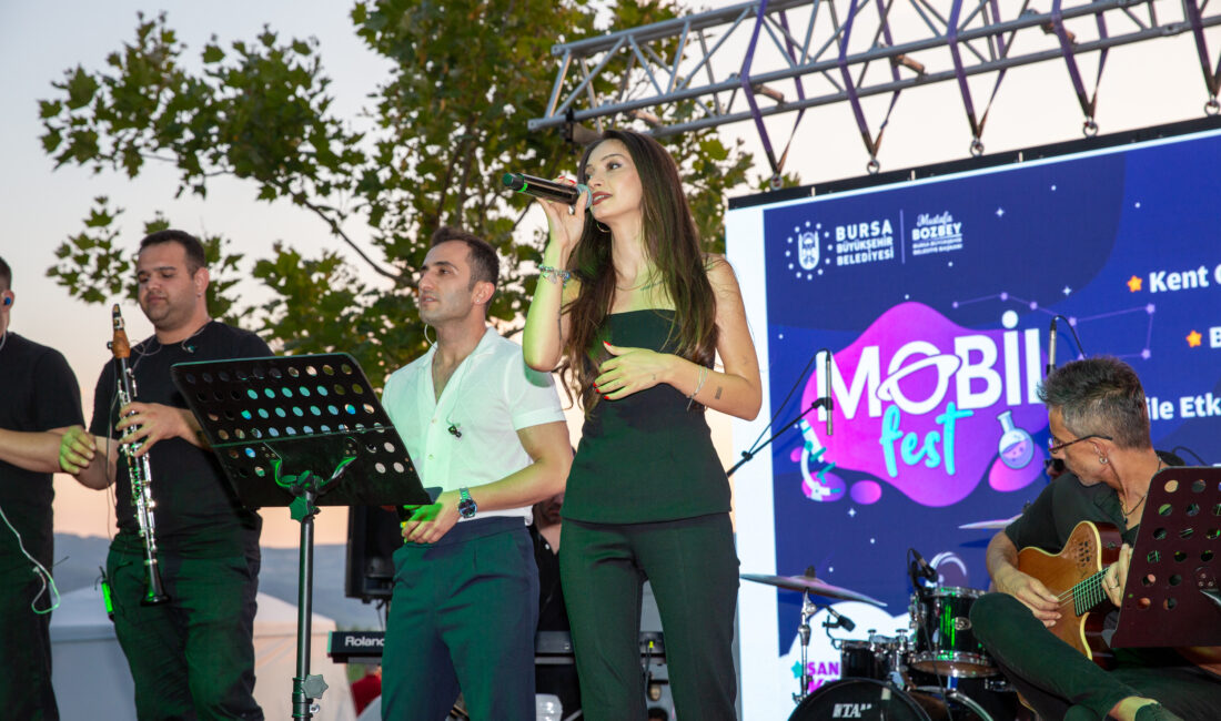 İznik’te Mobilfest ile bilim dolu gece! İznik’te Mobilfest ile bilim dolu gece!