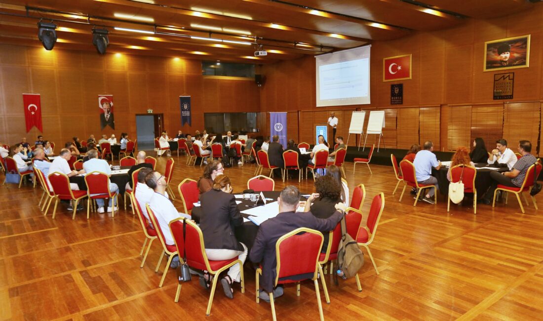 Büyükşehir’den ‘Bursa Kent Mobilyaları Tasarım Çalıştayı’