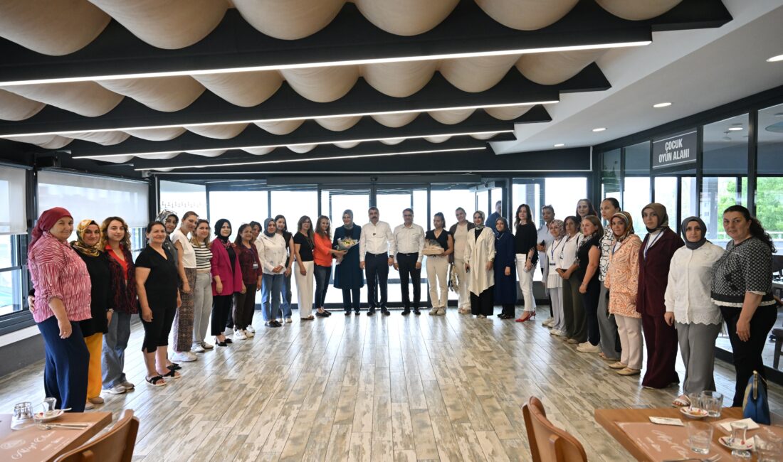 Başkan Yılmaz üreten kadınları ağırladı!