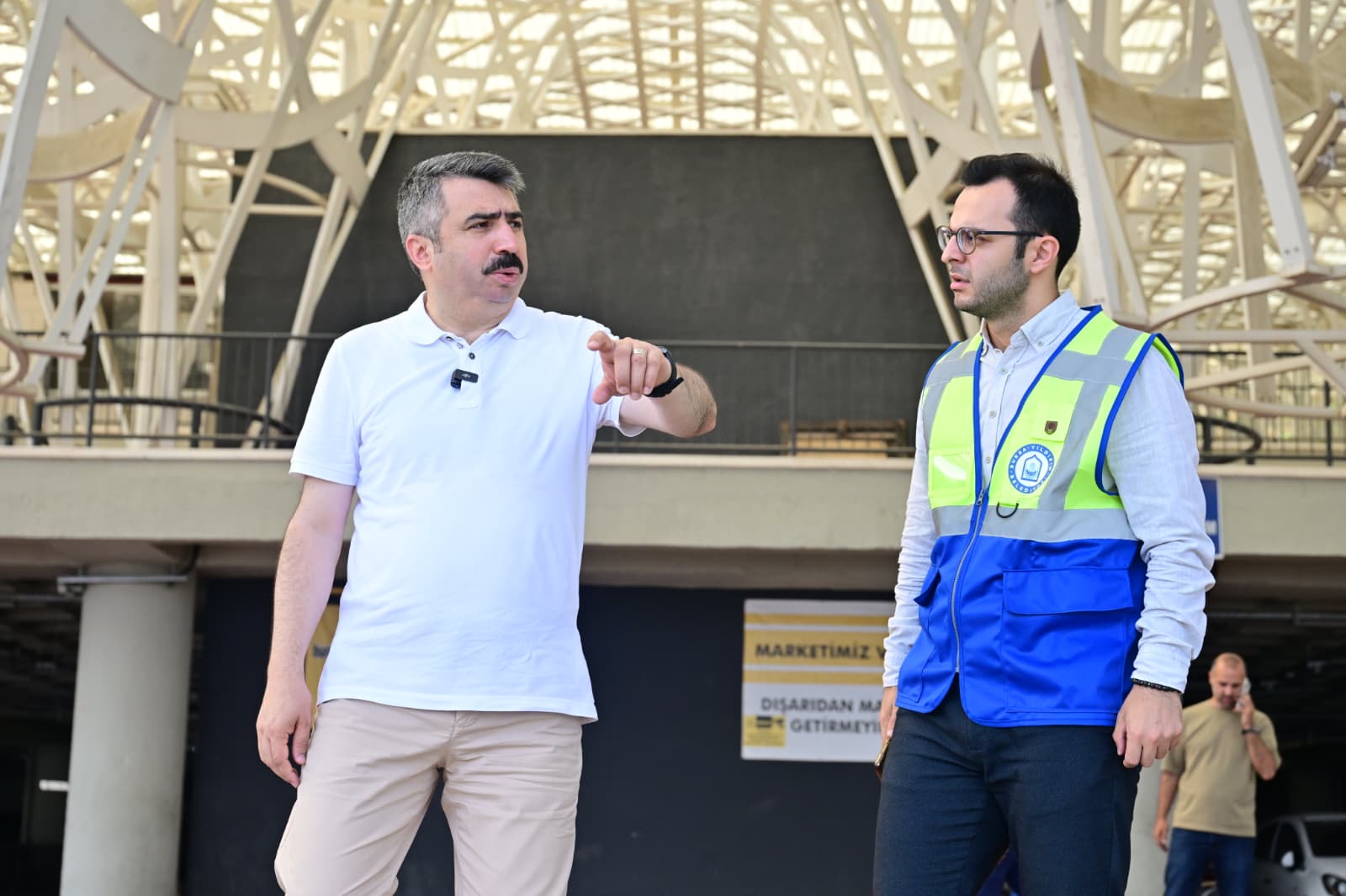 PİREMİR’E MODERN GENÇLİK VE SPOR MERKEZİ