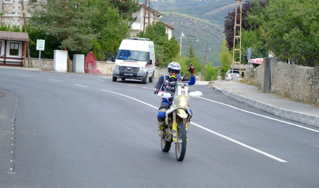 Akdağmadeni, Transanatolia Rally Raid yarışına ev sahipliği yaptı