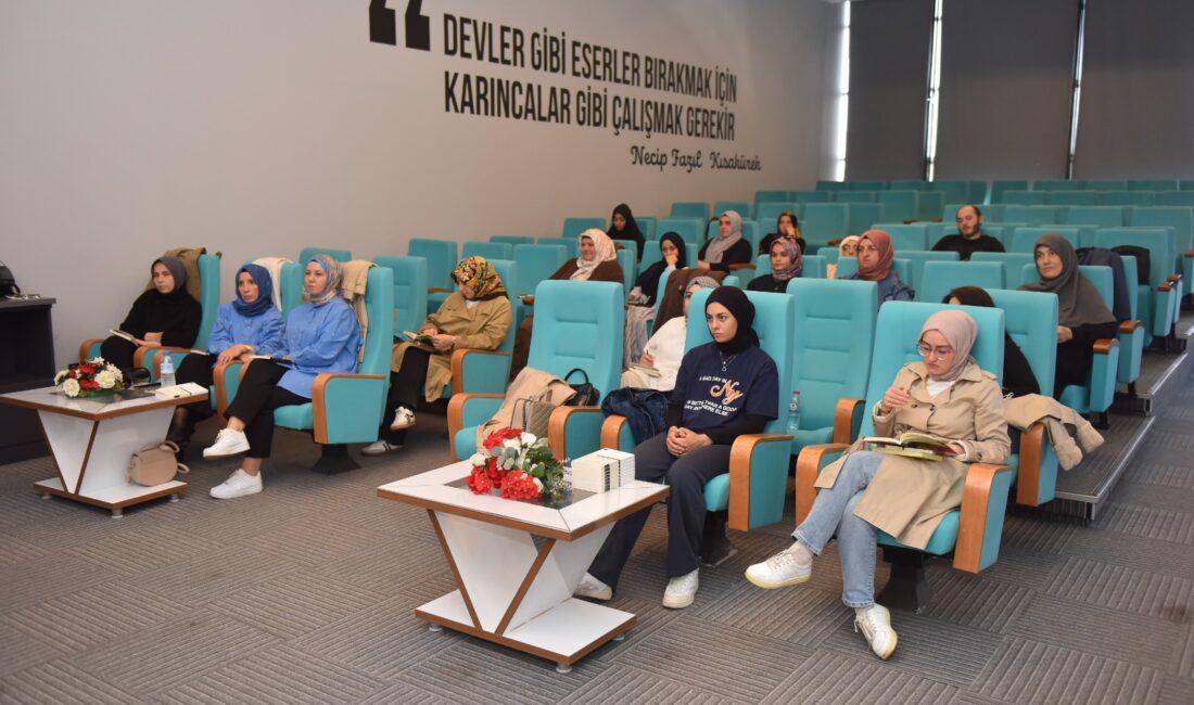 YILDIRIM’DA KİTAP TAHLİLİ PROGRAMI BAŞLADI