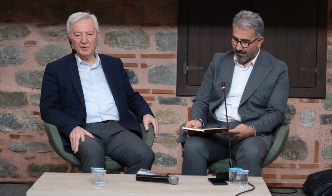 BURSA EDEBİYAT MAHFİLİ BAŞLADI