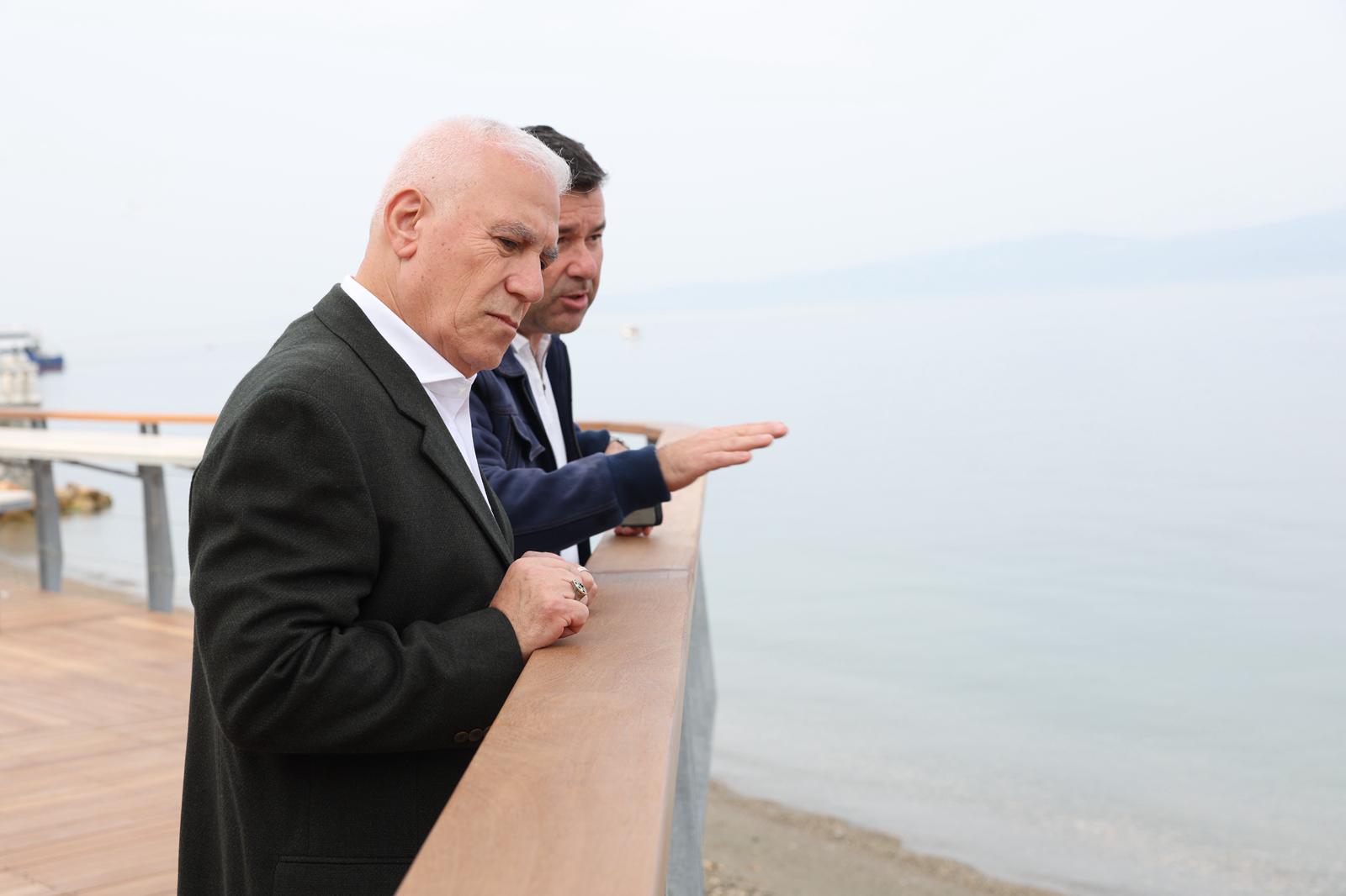 Büyükşehir, Mudanya’ya değer katıyor