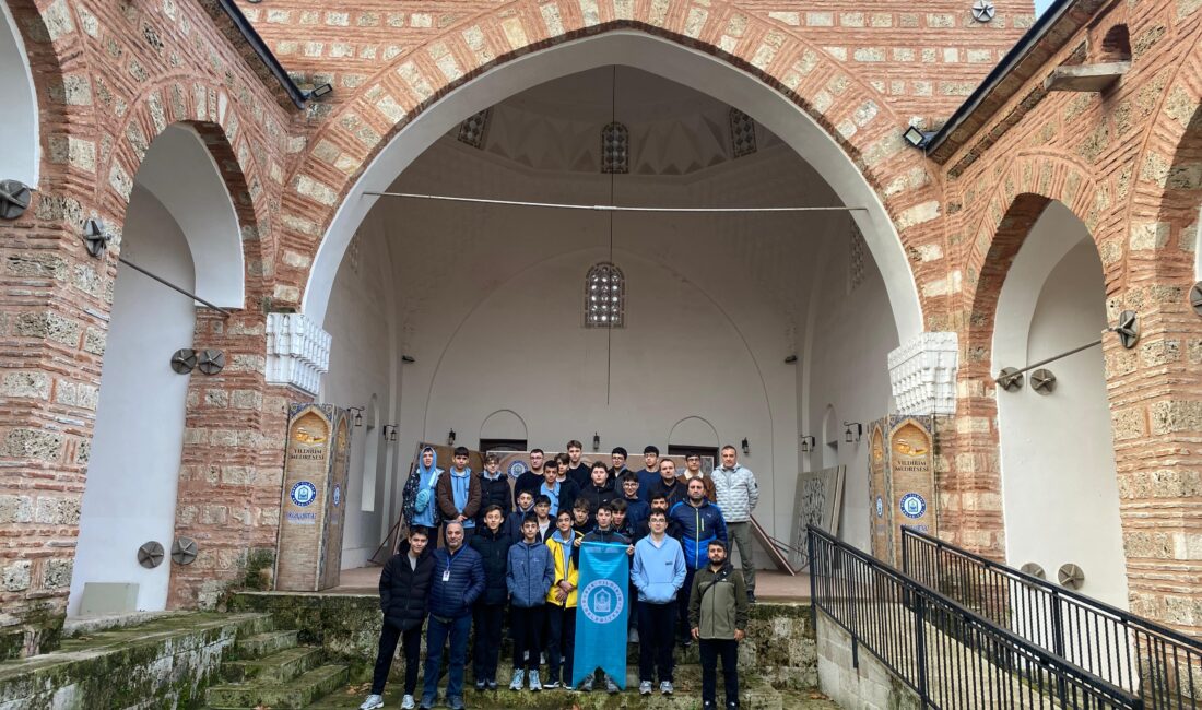 YILDIRIMLI GENÇLERDEN TARİHİ YOLCULUK