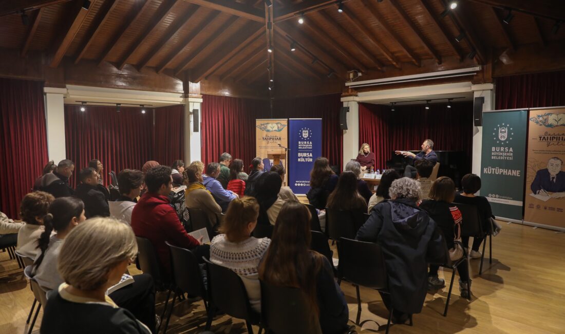 Bursa’da Ahmet Hamdi Tanpınar konuşuldu