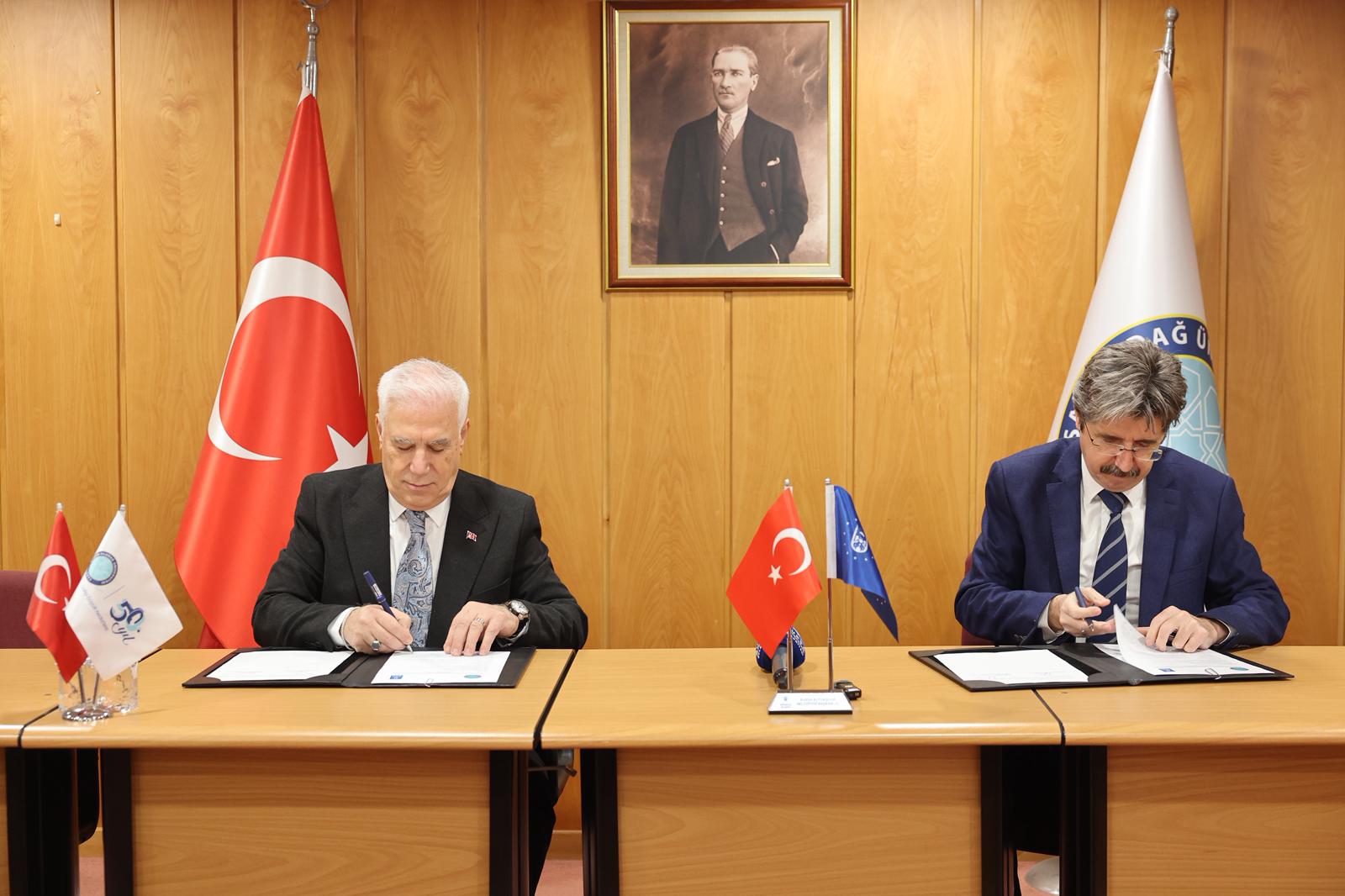 Büyükşehir ile üniversite arasında örnek iş birliği