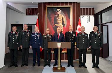 Millî Savunma Bakanı Yaşar Güler ve TSK Komuta Kademesi, Osmaniye’de Mehmetçiklerimizle Bir Araya Geldi