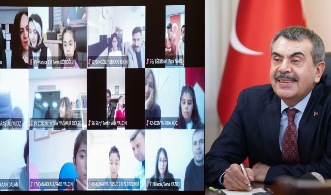 Bakan Tekin 23 Nisan Çocuk Bayramı Düzenleme Kurulu Toplantısı’nda Çocukların Taleplerini Dinledi