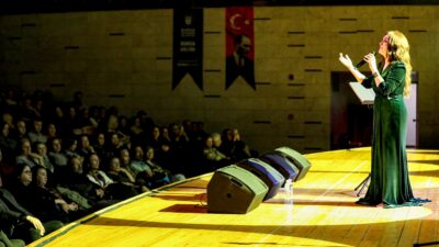 Serenad Bağcan ile ‘Caz Pazarı’