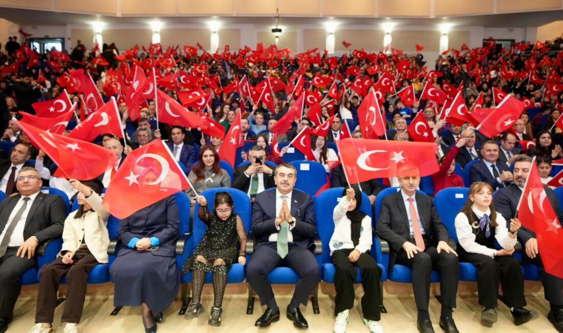 Bakan Tekin Korkma! Gençliğin Ruhu Burada Programına Katıldı