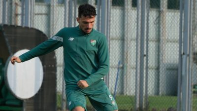 Bursaspor’da Kritik Güzide Gebzespor Maçı Hazırlıkları Başladı: Teknik Direktör Mustafa Er’den Sıkı Markaj