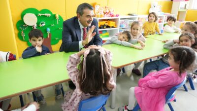 Bakan Tekin’den Öğrencilere Kritik Tatil Uyarısı