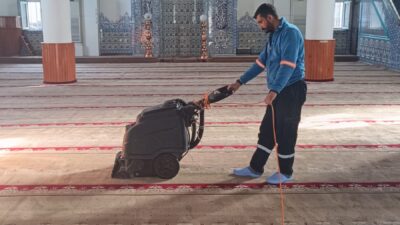 Yıldırım’da Camilerde Bayram Temizliği