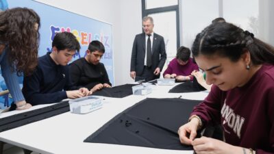 Osmangazi Belediyesi’nden Engelleri Kaldıran Atölye