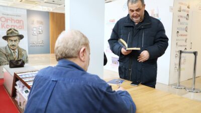 Osmangazi Belediyesi Sevilen Yazarları Okurlarıyla Buluşturuyor