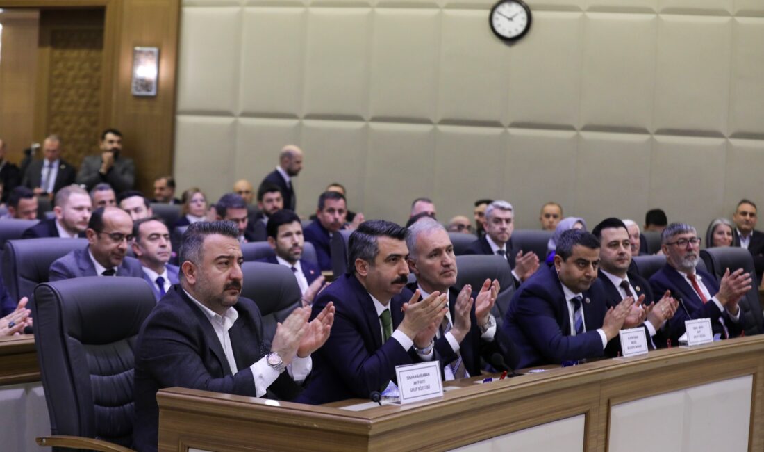 Bursa Büyükşehir’de Başkanvekilliğine Şahin Biba seçildi