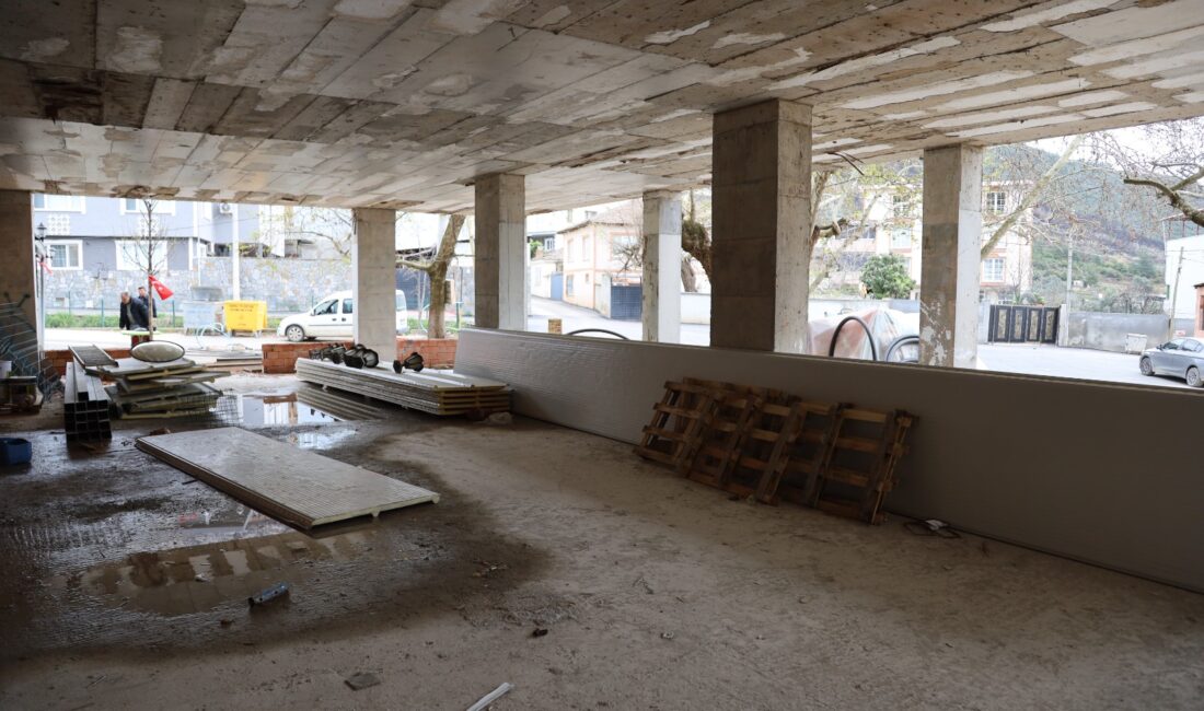 Büyükşehir’den kırsal mahallelere malzeme desteği