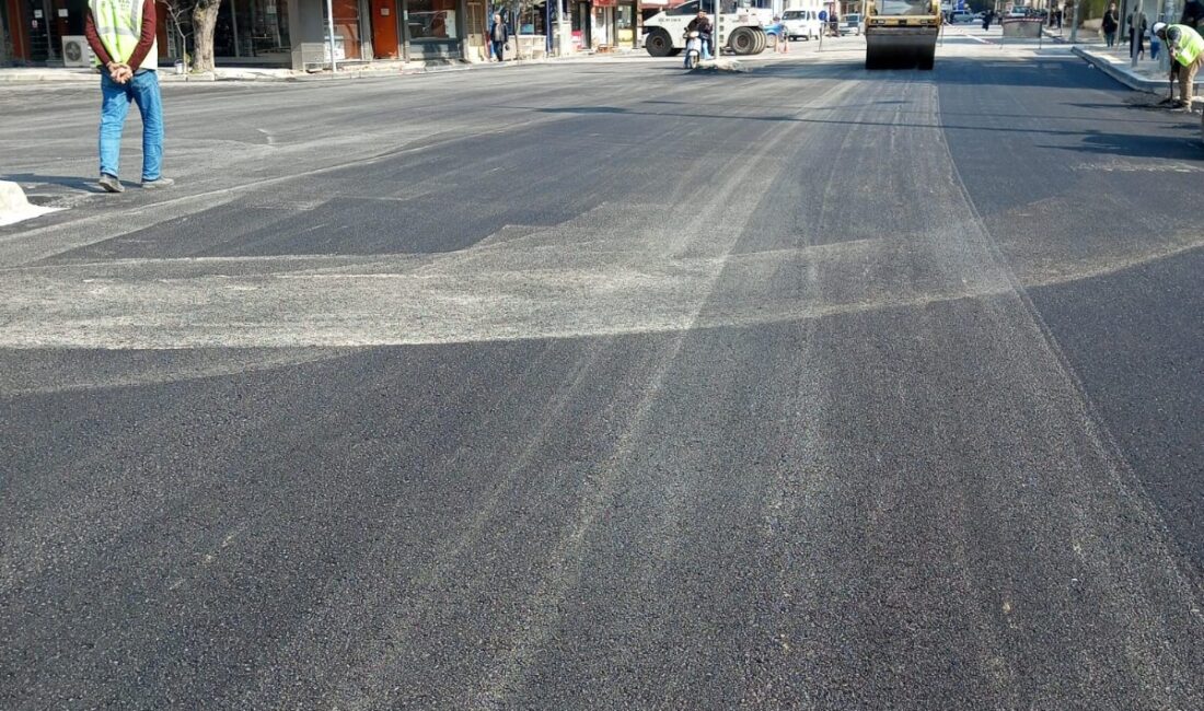 Mustafakemalpaşa’nın üstyapısı yenileniyor