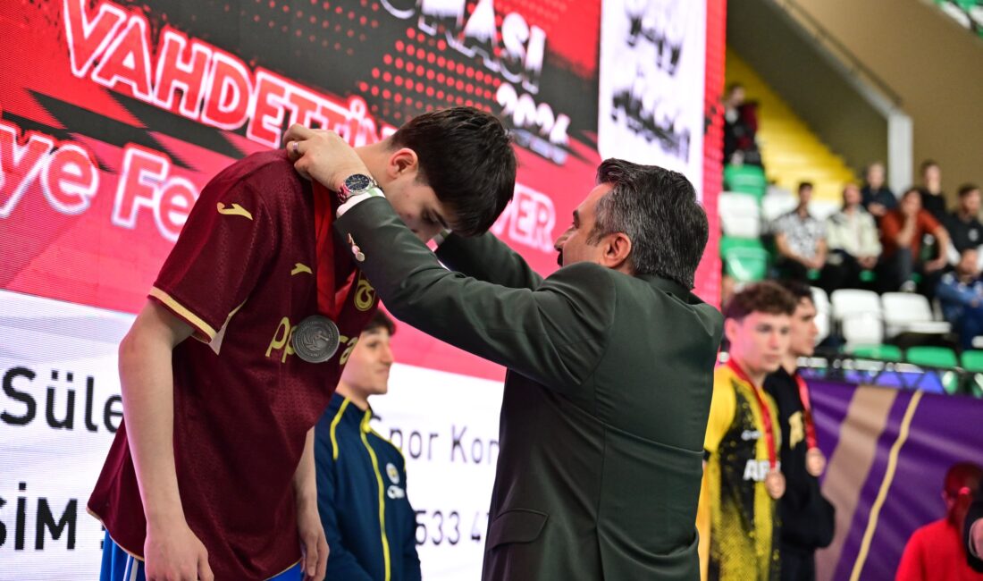 Yıldırım’da Ringlerin Genç Şampiyonları Belirlendi