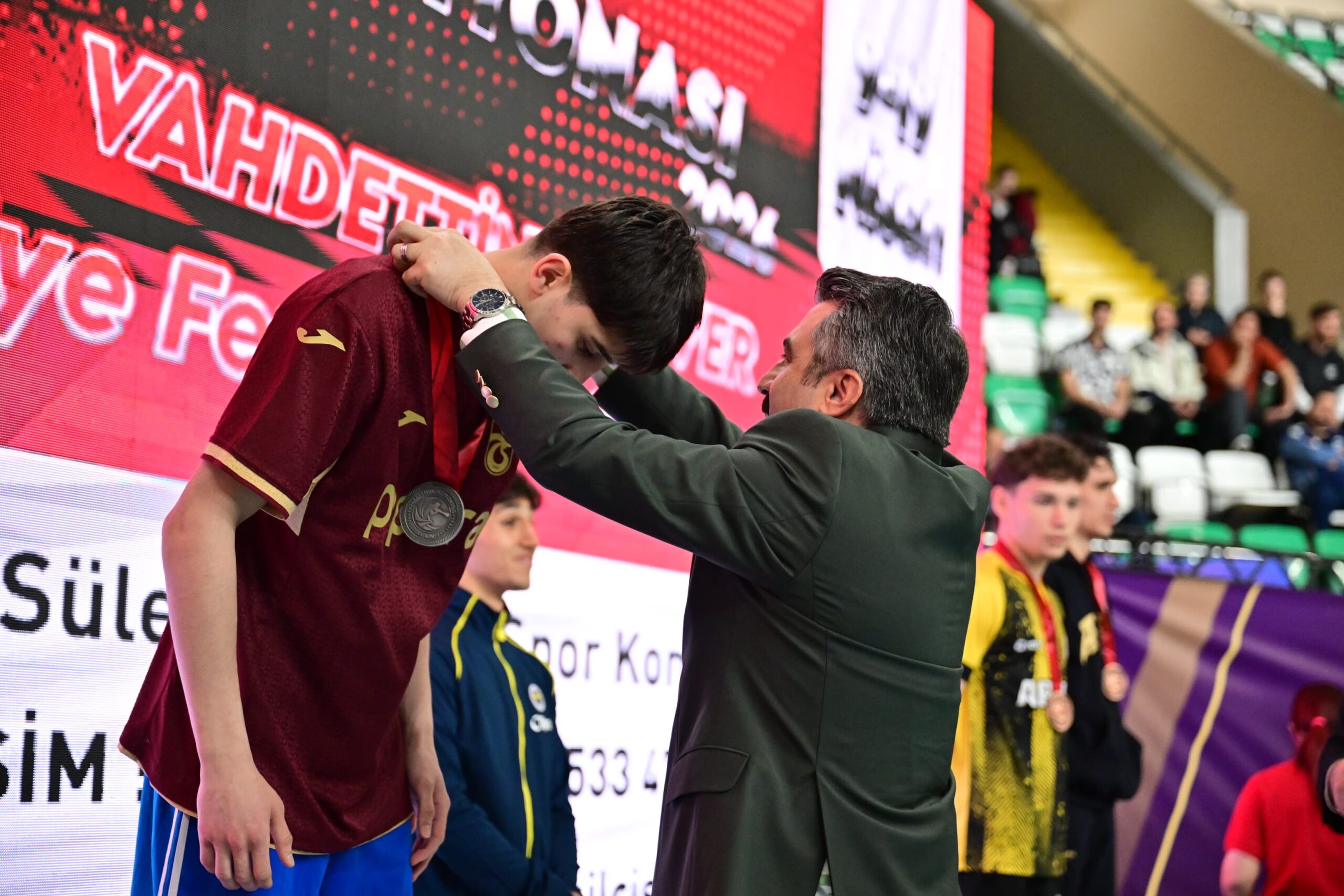 Yıldırım’da Ringlerin Genç Şampiyonları Belirlendi