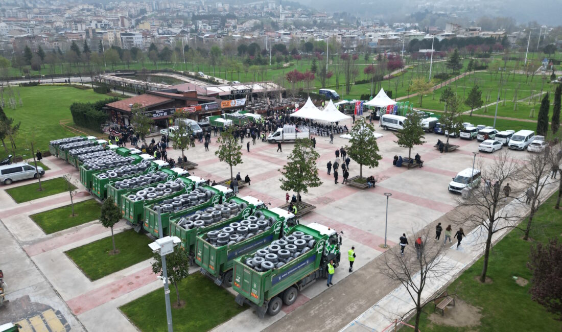 Büyükşehir’den çiftçiye hayat veren destek