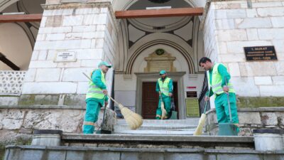 Bursa’nın Dünyaca Ünlü Tarihi Alanlarına Özel Temizlik Ekibi