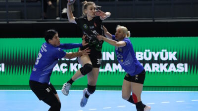 Bursa Büyükşehir Belediyespor kupada final biletini kaptı