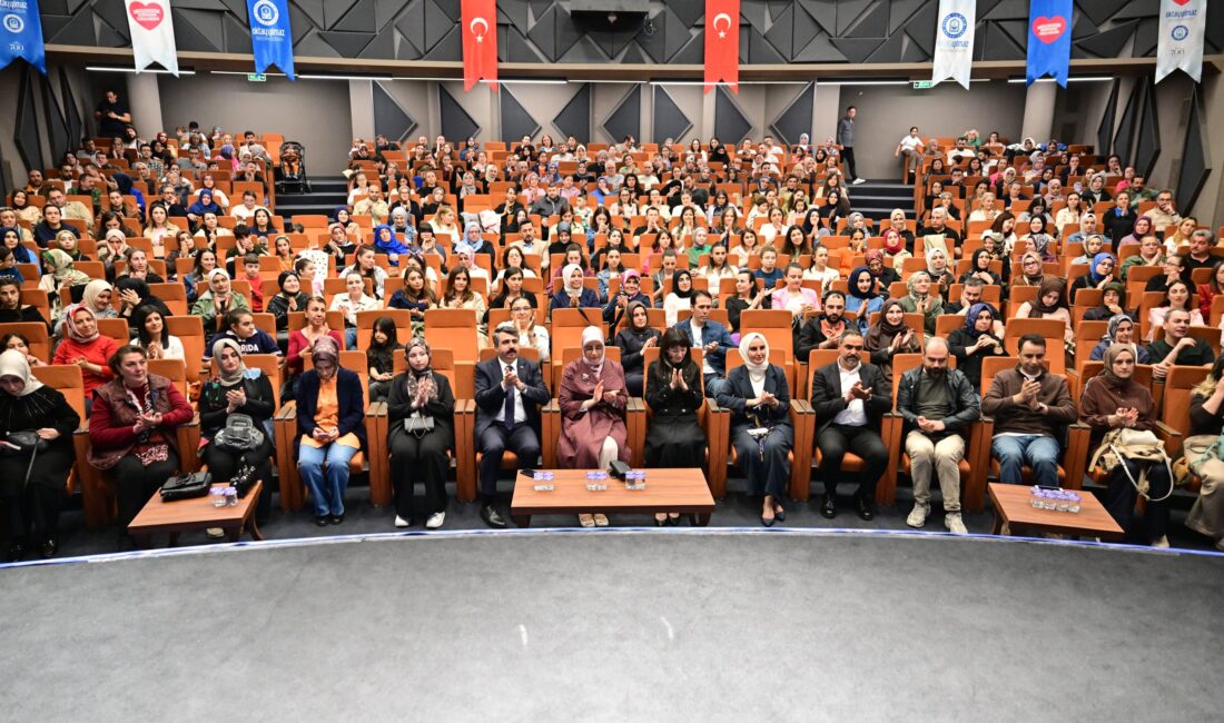 Akademisyen Anne Yıldırımlılarla Buluştu Akademisyen Anne Yıldırımlılarla Buluştu