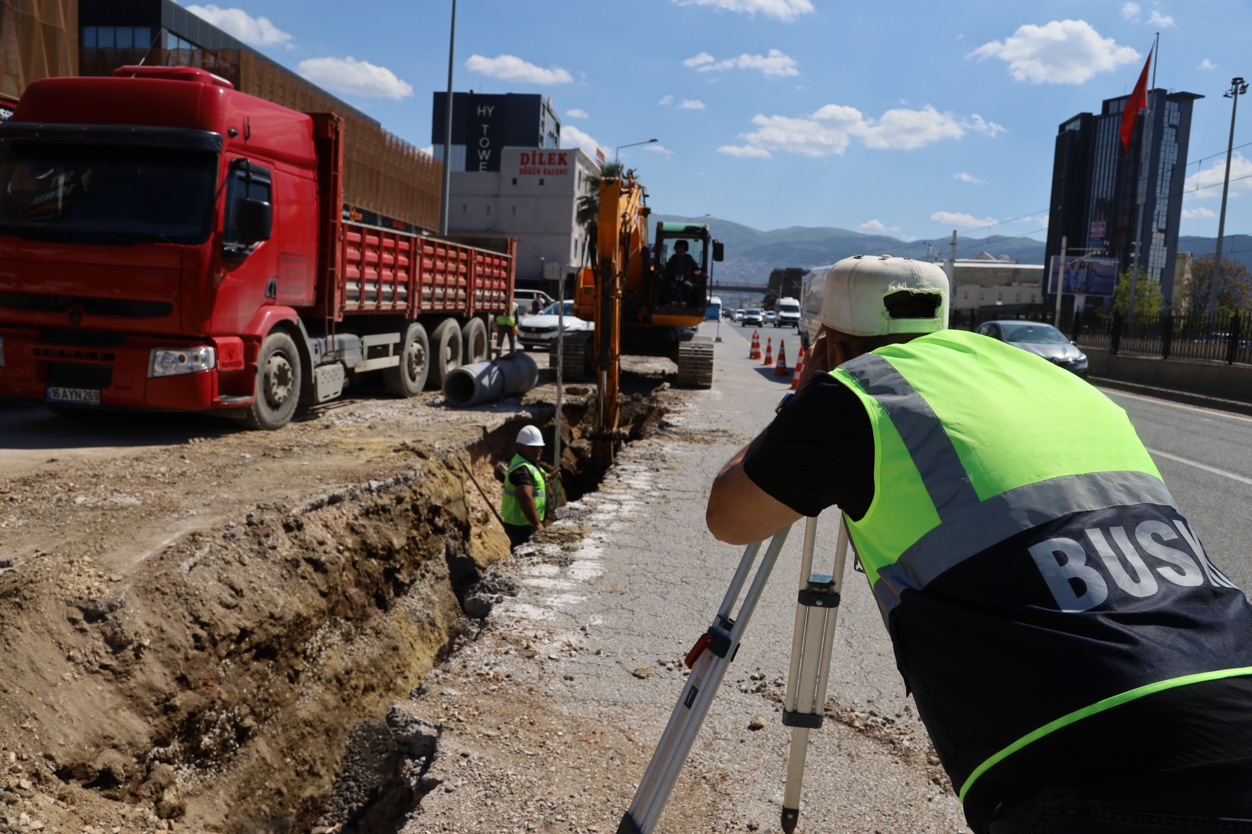Büyükşehir Osmangazi’de altyapıyı güçlendiriyor