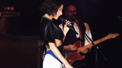 Özbekler’den Zeynep Bastık’a büyük ilgi