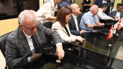 Tarım öğrencilerinin ilk hasat satışı yapıldı