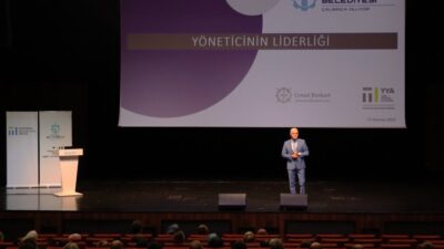 Kocaeli Büyükşehir’de şef ve amirlere hizmet içi eğitim